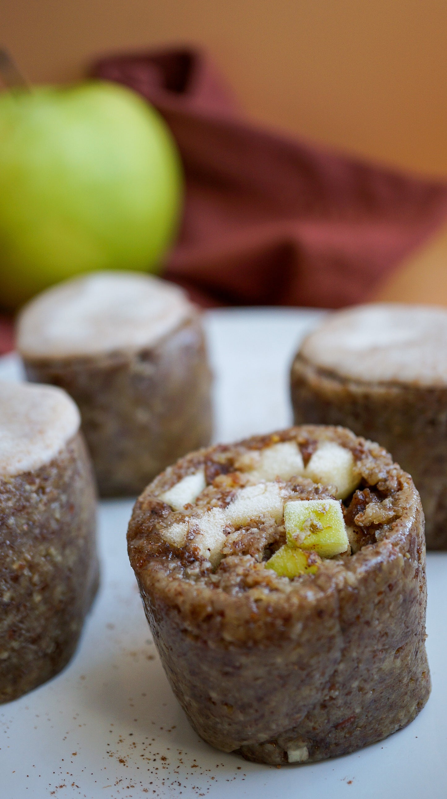 Spiced Apple Cinnamon Roll