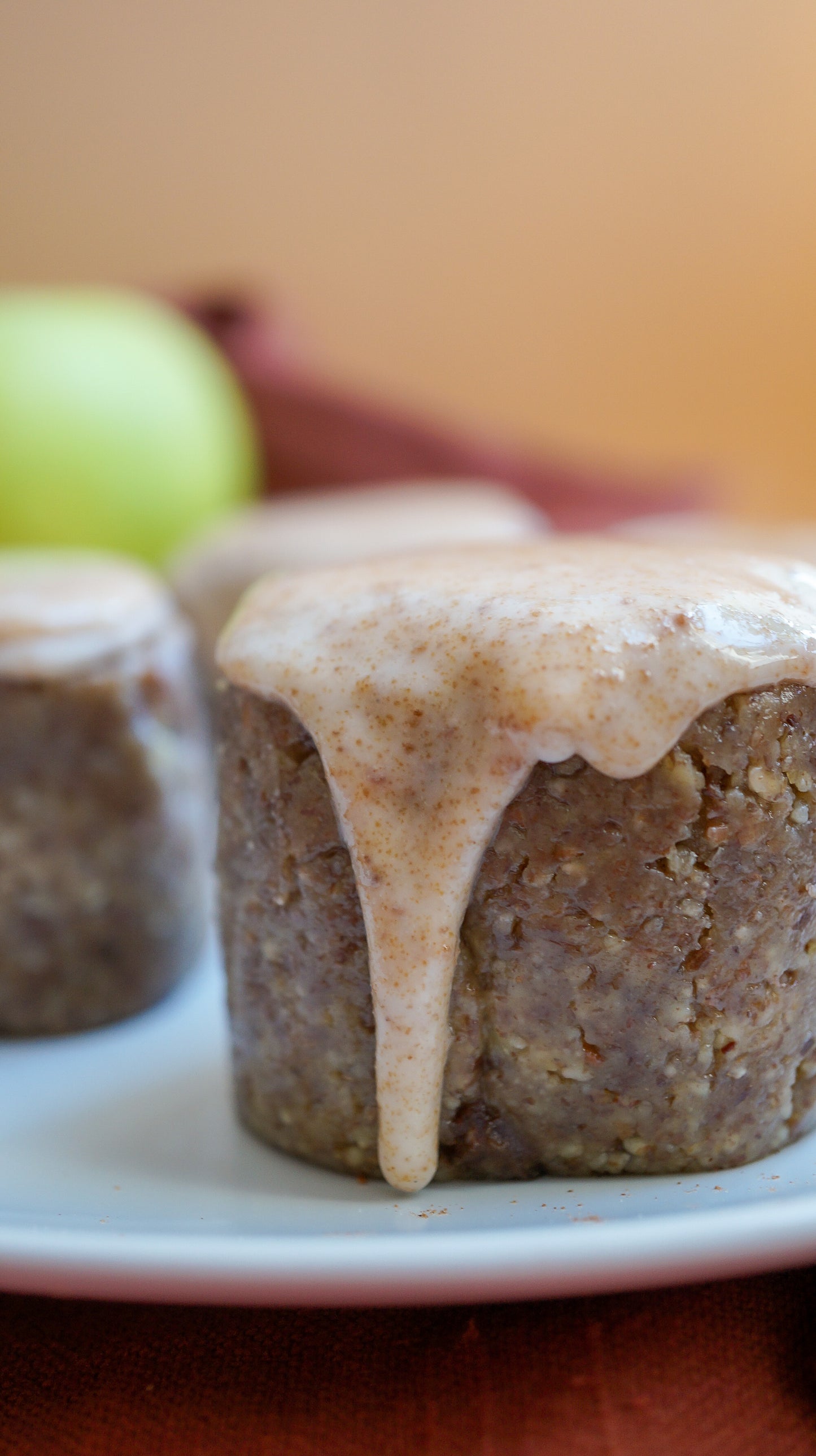 Spiced Apple Cinnamon Roll