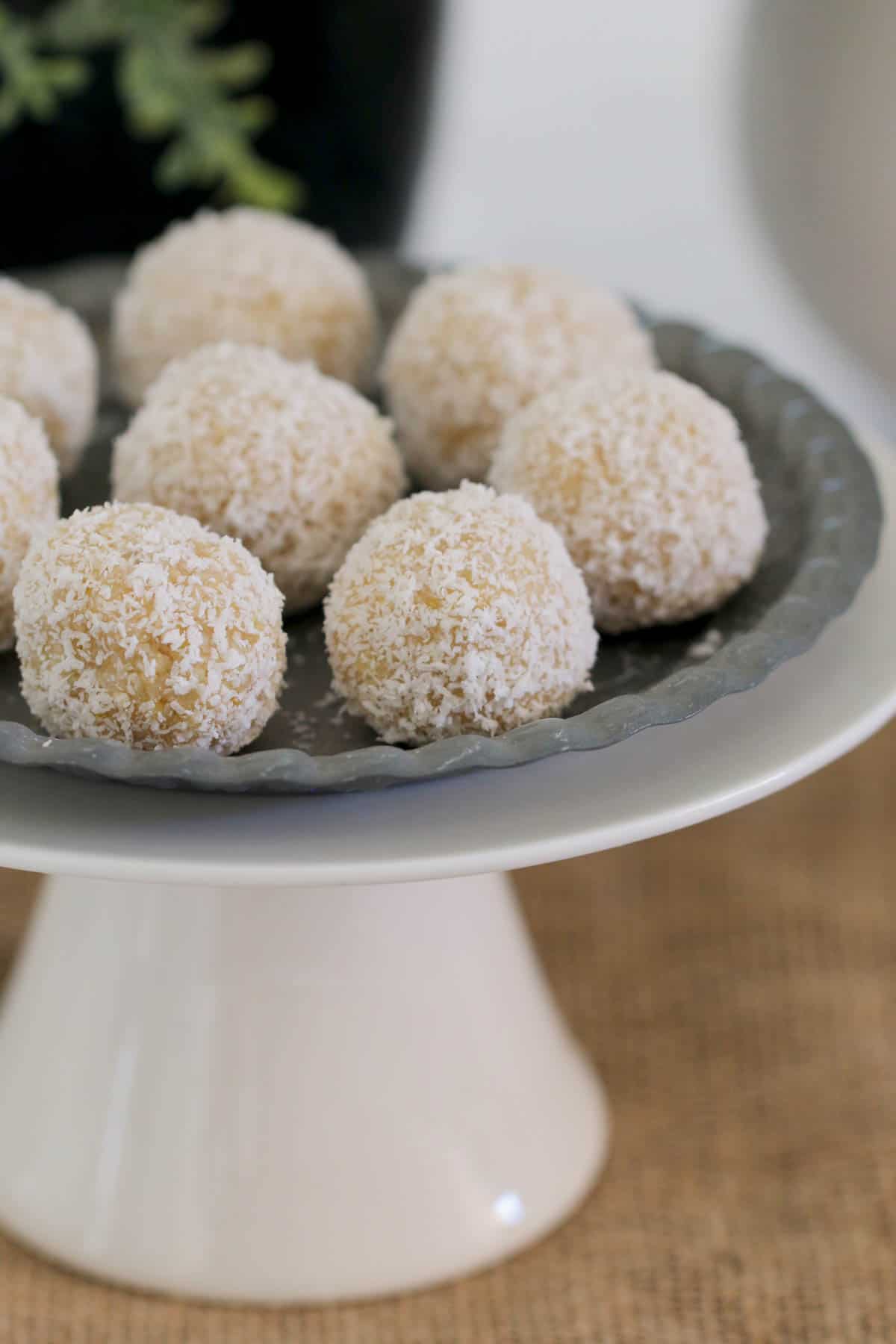 Flavor of the Month: Lemon Cookie