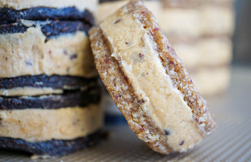 Choco Chip "Ice Cream" Sammy - Raw Bites By Risa