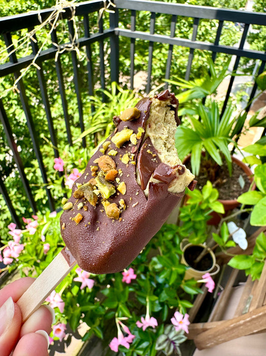 The Healing Power of Plants: How Raw Bites By Risa Supports Your Immune System