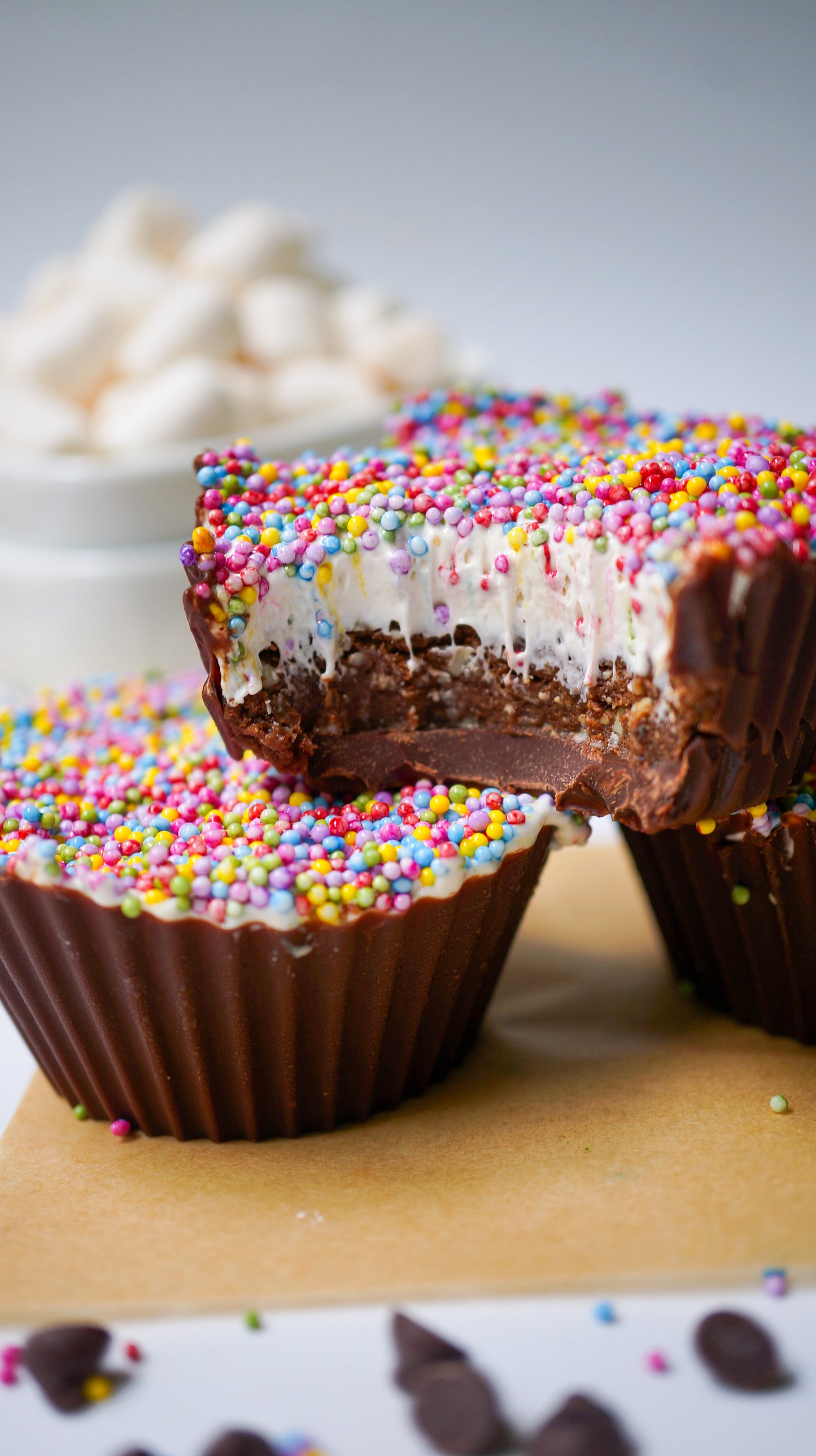 Viral Dot Cake Cup