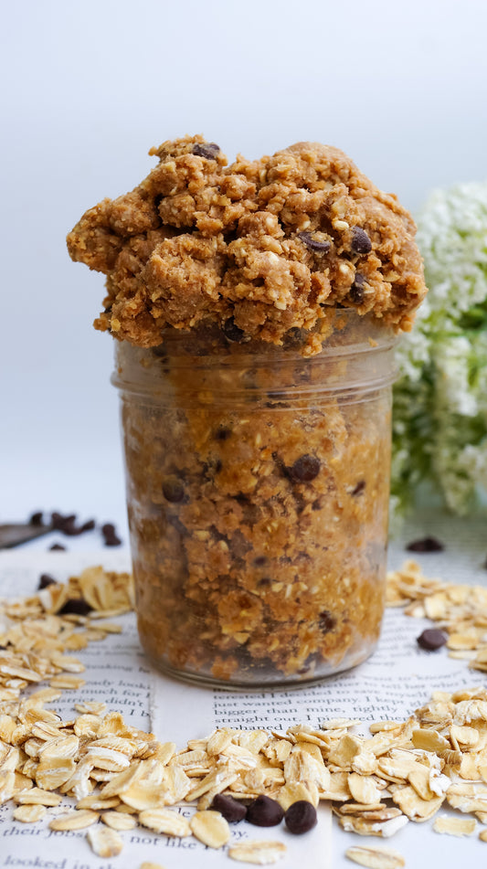 Oatmeal Chocolate Chip - Raw Bites By Risa