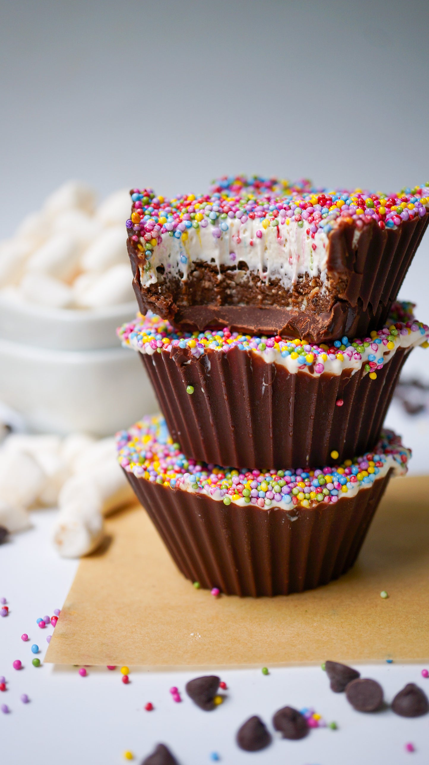 Viral Dot Cake Cup